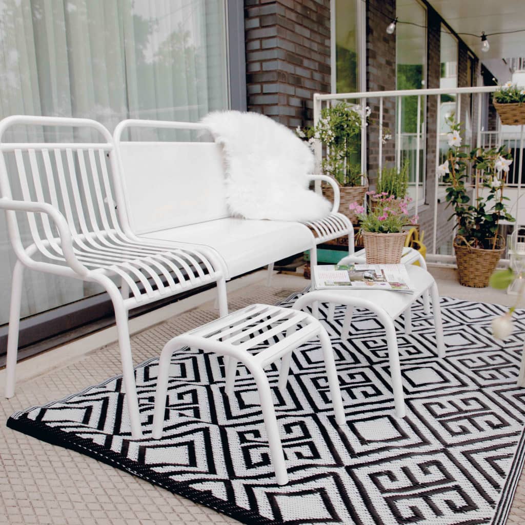 Outdoor Rug 120x186 cm Graphic OC12